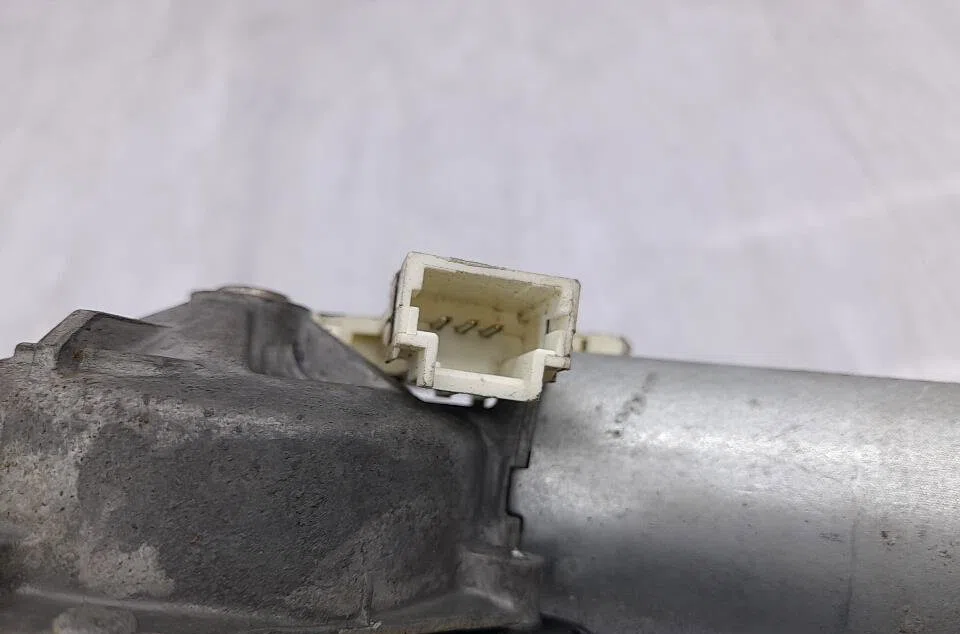 Moteur essuie-glace ar gauche RENAULT SCENIC 1 PHASE 2 occasion