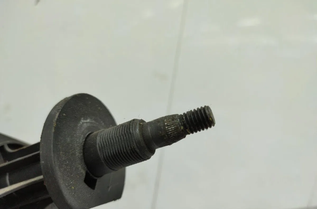 Moteur essuie-glace ar gauche RENAULT SCENIC 1 PHASE 2 occasion