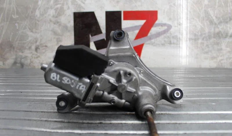 Moteur essuie-glace ar gauche TOYOTA AURIS 1 PHASE 1 occasion