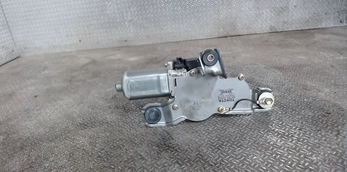 Moteur essuie-glace ar gauche TOYOTA COROLLA 10 0 occasion