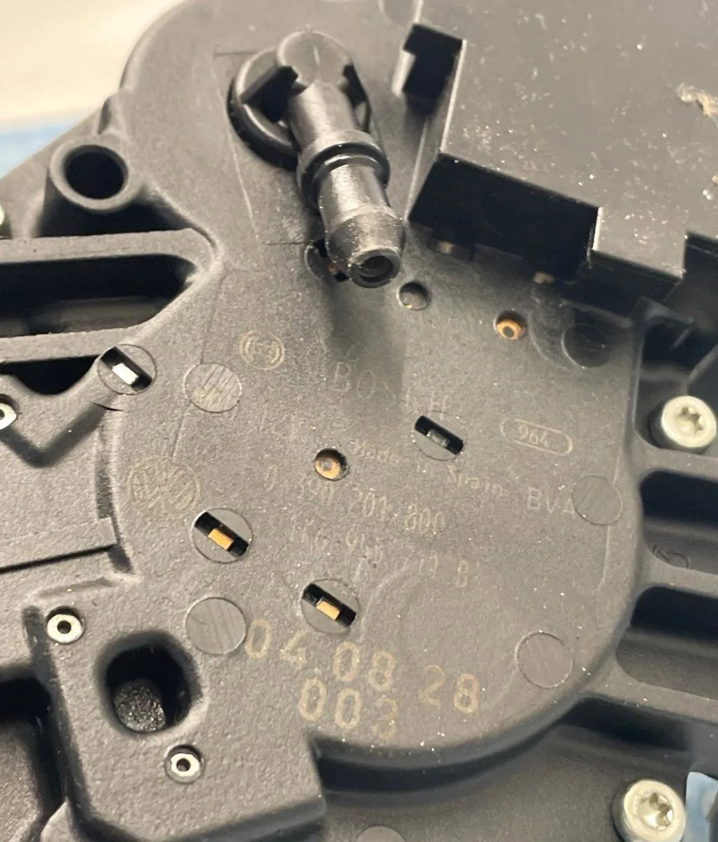 Moteur essuie-glace ar gauche Volkswagen GOLF V (1K1) 1.9 tdi (2003-2008) occasion