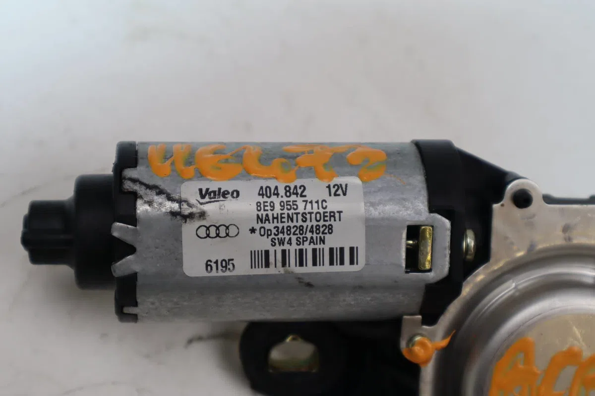 Moteur essuie-glace arrière Audi A4 B7 Avant (8ED) 1.8 t (2004-2008) occasion