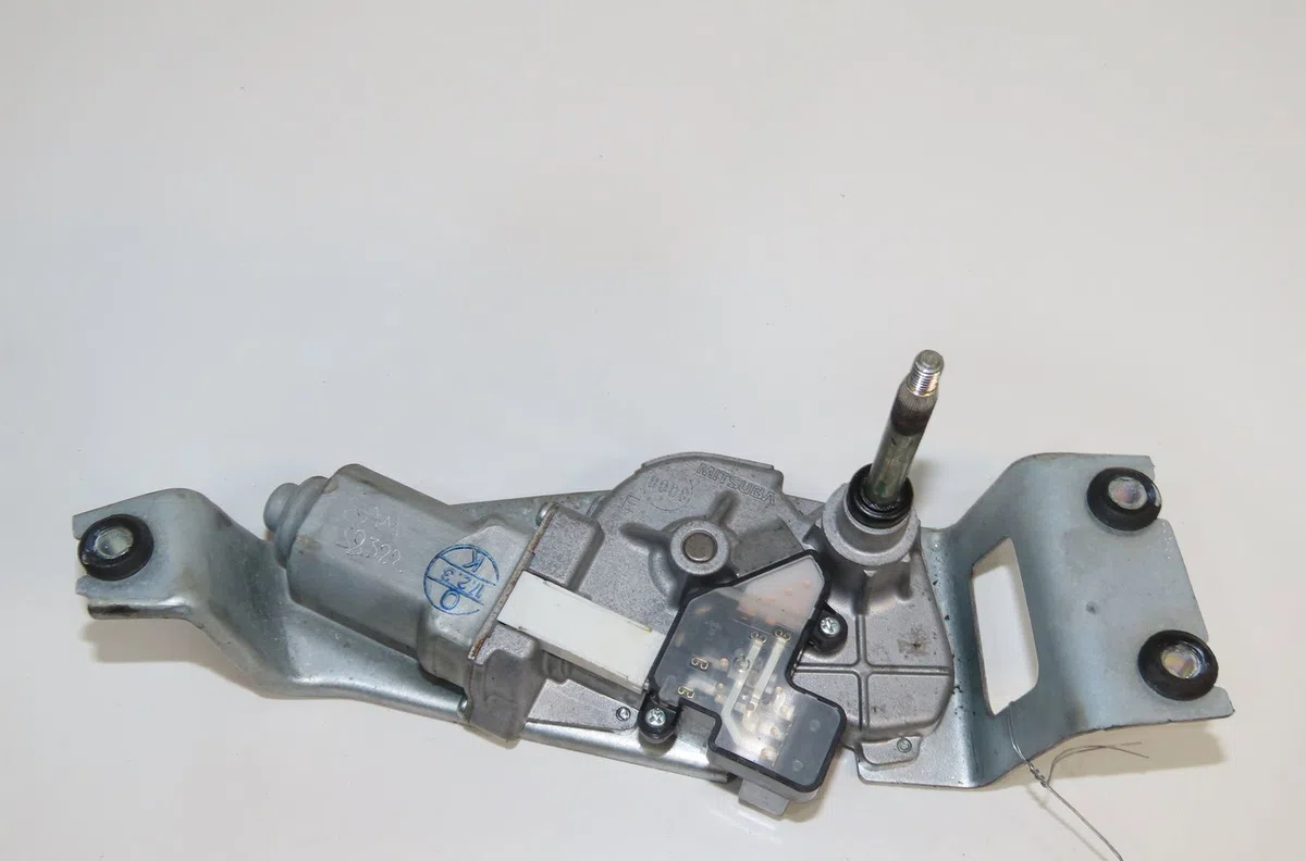 Moteur essuie-glace arrière Bmw 1 (F20) 114 d (2012-2015) occasion