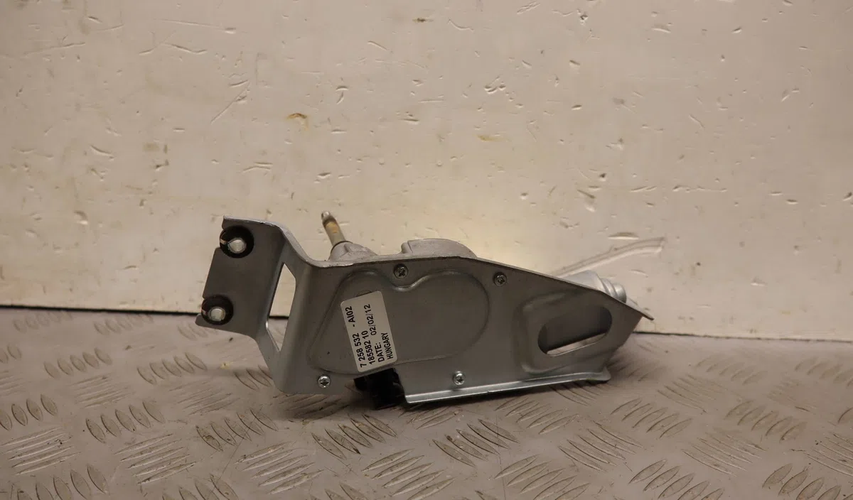 Moteur essuie-glace arrière Bmw 1 (F20) 116 i (2015-2019) occasion