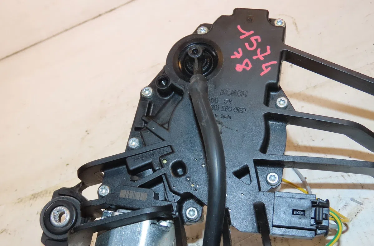 Moteur essuie-glace arrière Citroën BERLINGO - BERLINGO FIRST Monospace (MF_, GJK_, GFK_) 1.6 hdi 90 (mf9hx) (2005-2008)