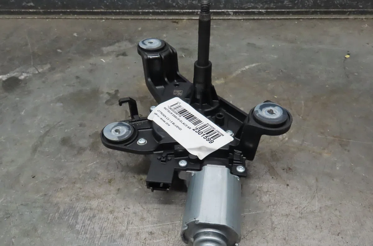 Moteur essuie-glace arrière Citroen C3 III (SX) 1.5 bluehdi 100 (sxyhyp, sxyhtu) (2018) occasion