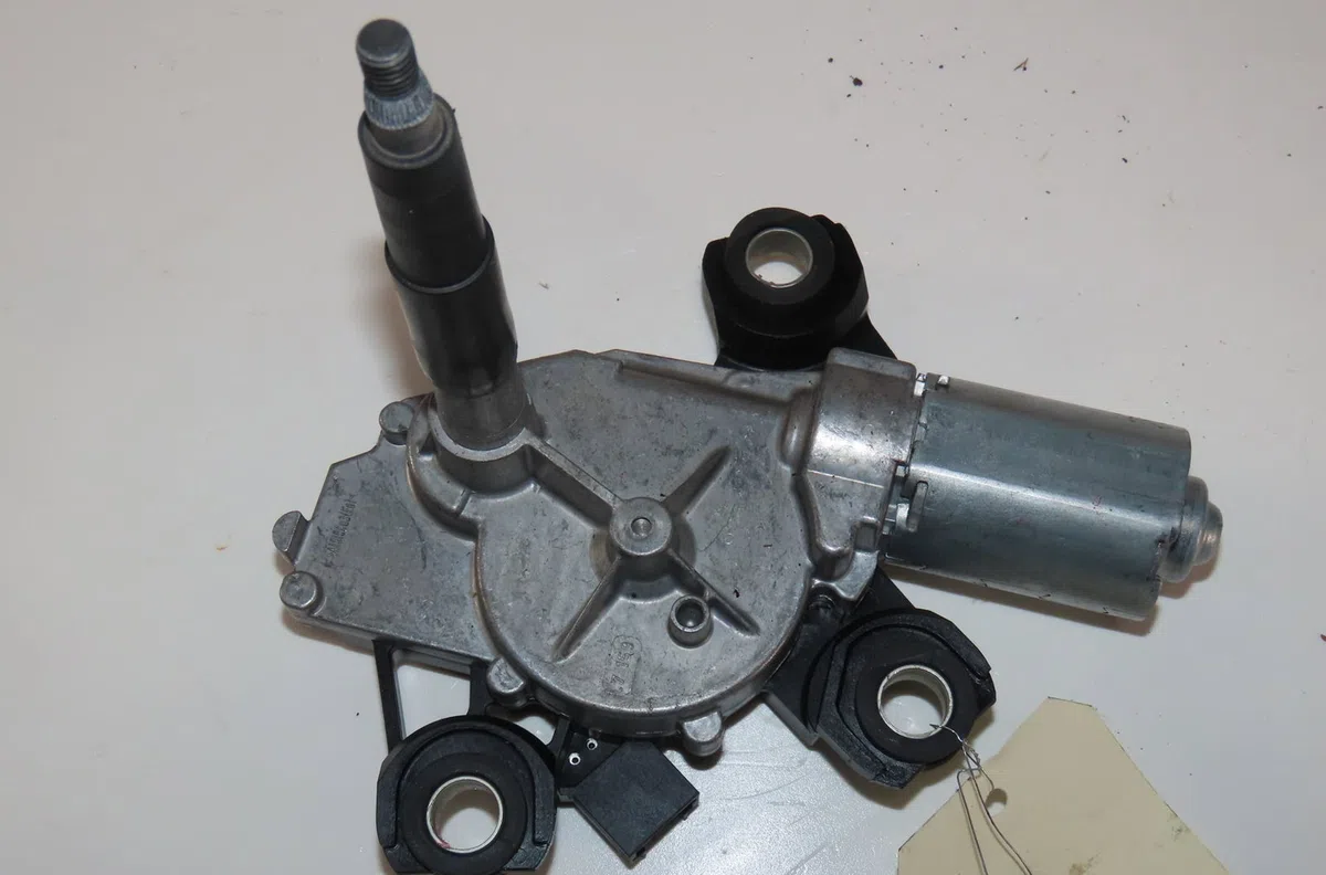 Moteur essuie-glace arrière Citroën C4 PICASSO I Monospace (UD_) 1.6 hdi 110 (2010-2013) 5 portes occasion