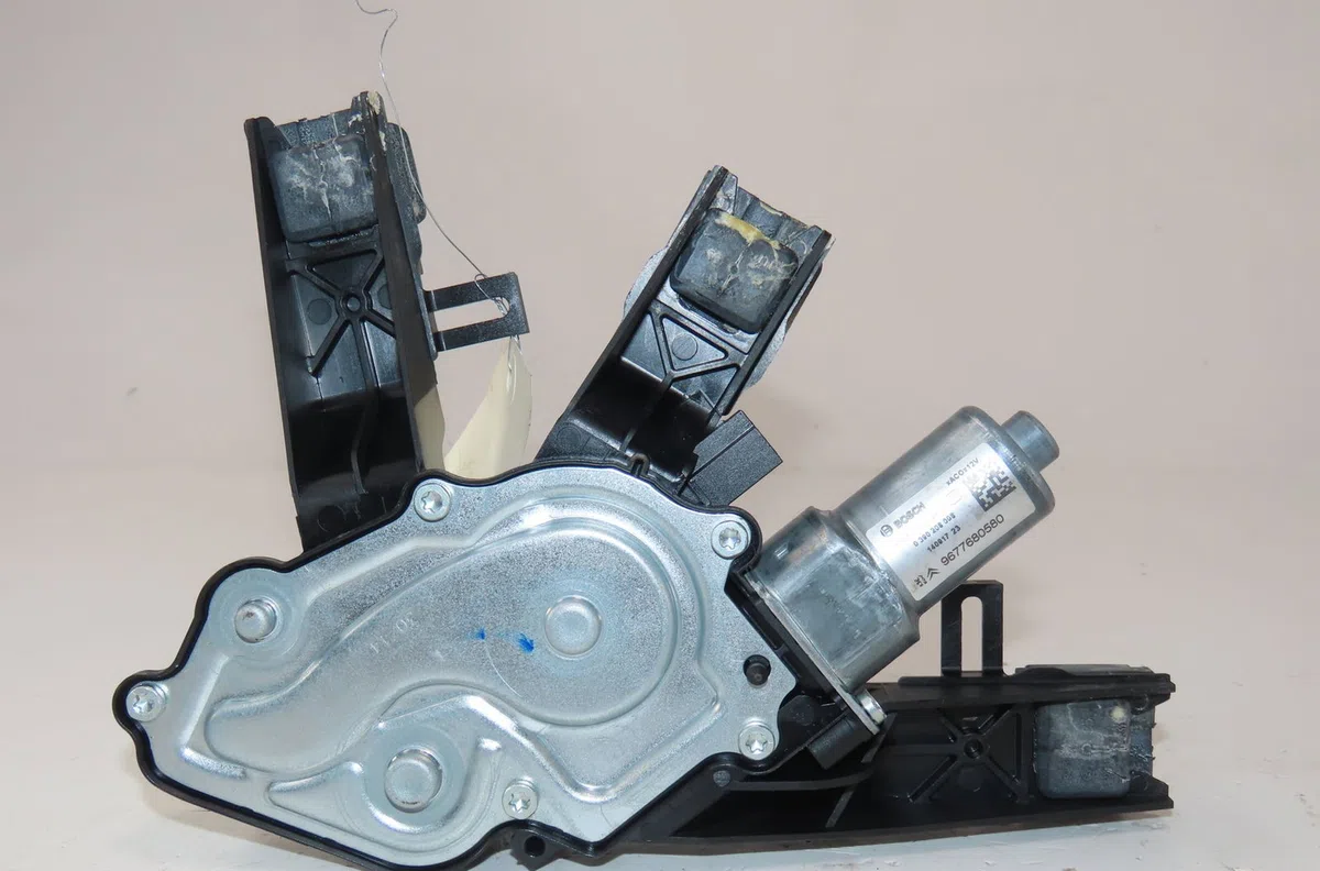 Moteur essuie-glace arrière Citroen C4 PICASSO II 1.6 hdi - bluehdi 115 (2013) 5 portes occasion