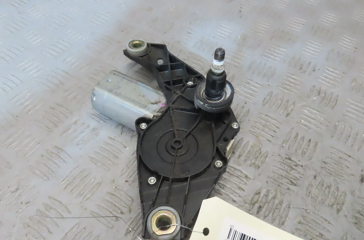 Moteur essuie-glace arrière CITROEN SAXO 2001 occasion