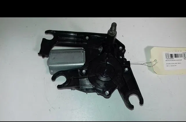 Moteur essuie-glace arrière Ds DS 5 (KF_) 2.0 bluehdi 180 (2015-2018) occasion