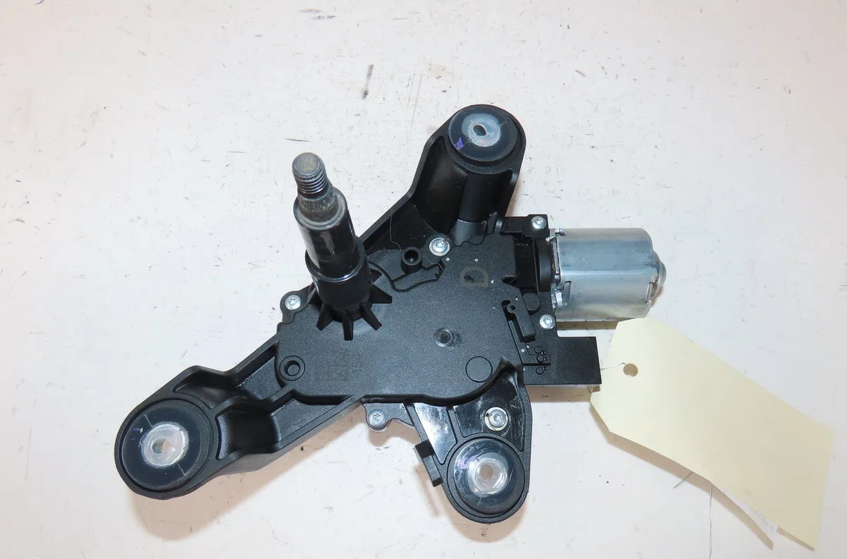 Moteur essuie-glace arrière Ds DS 7 Crossback (J4_, JR_, JC_) 1.6 puretech 225 (j45gcr, j45ggr) (2017-2021) occasion