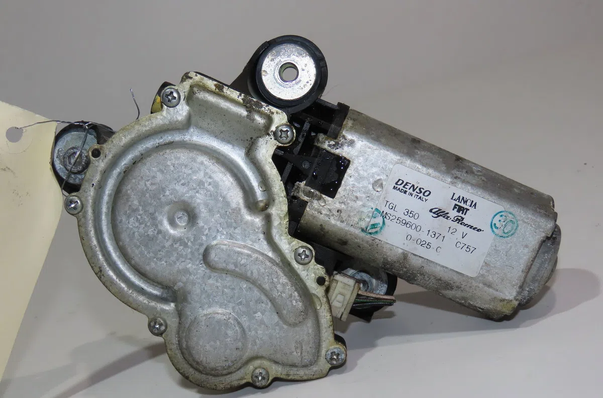 Moteur essuie-glace arrière Fiat 500 (312_) 1.3 d multijet (312axb1a) (2007) 3 portes occasion