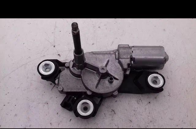 Moteur essuie-glace arrière Ford FOCUS II (DA_, HCP, DP) 1.6 tdci (2004-2012) occasion