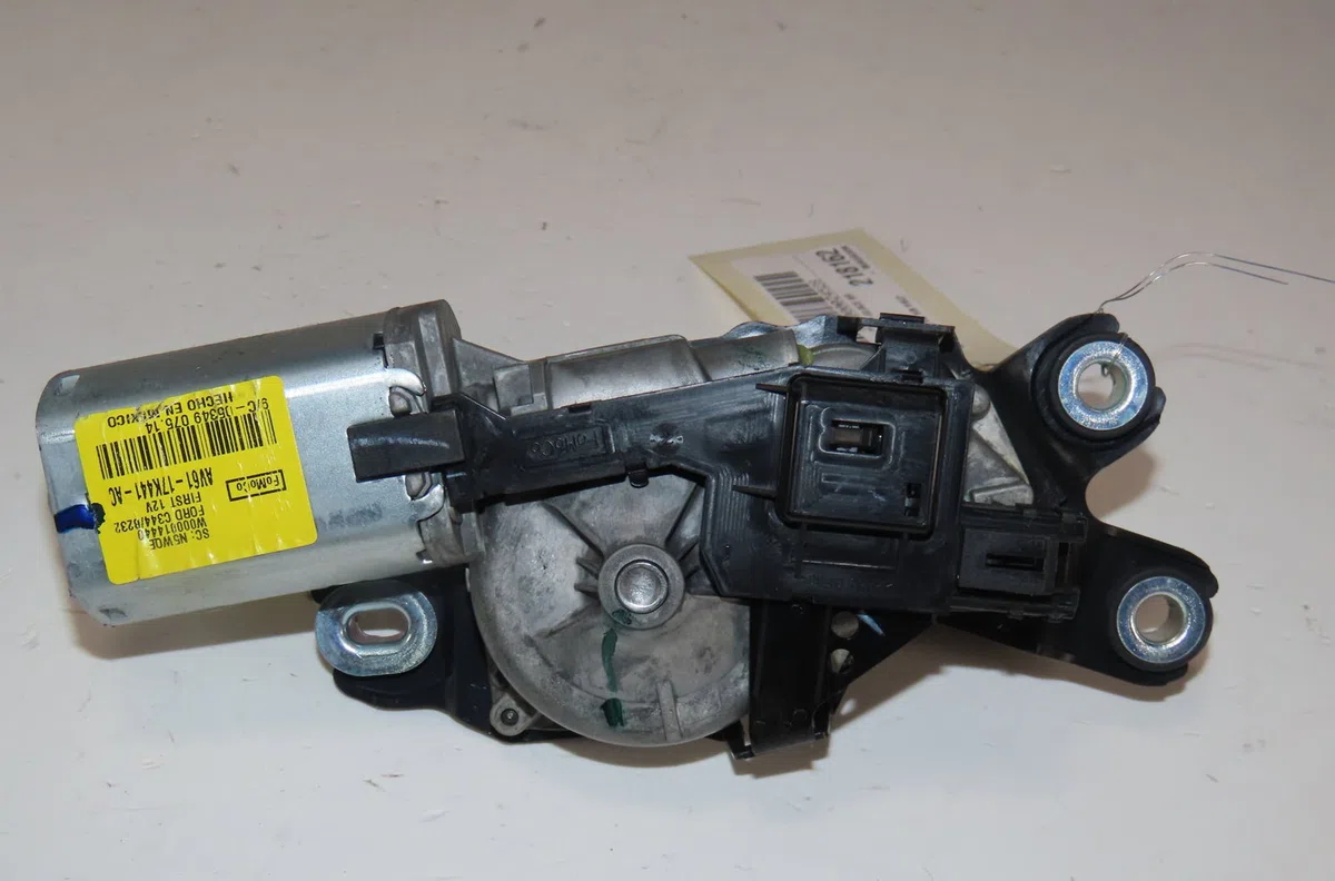 Moteur essuie-glace arrière Ford GRAND C-MAX (DXA-CB7, DXA-CEU) 1.0 ecoboost (2012-2019) occasion
