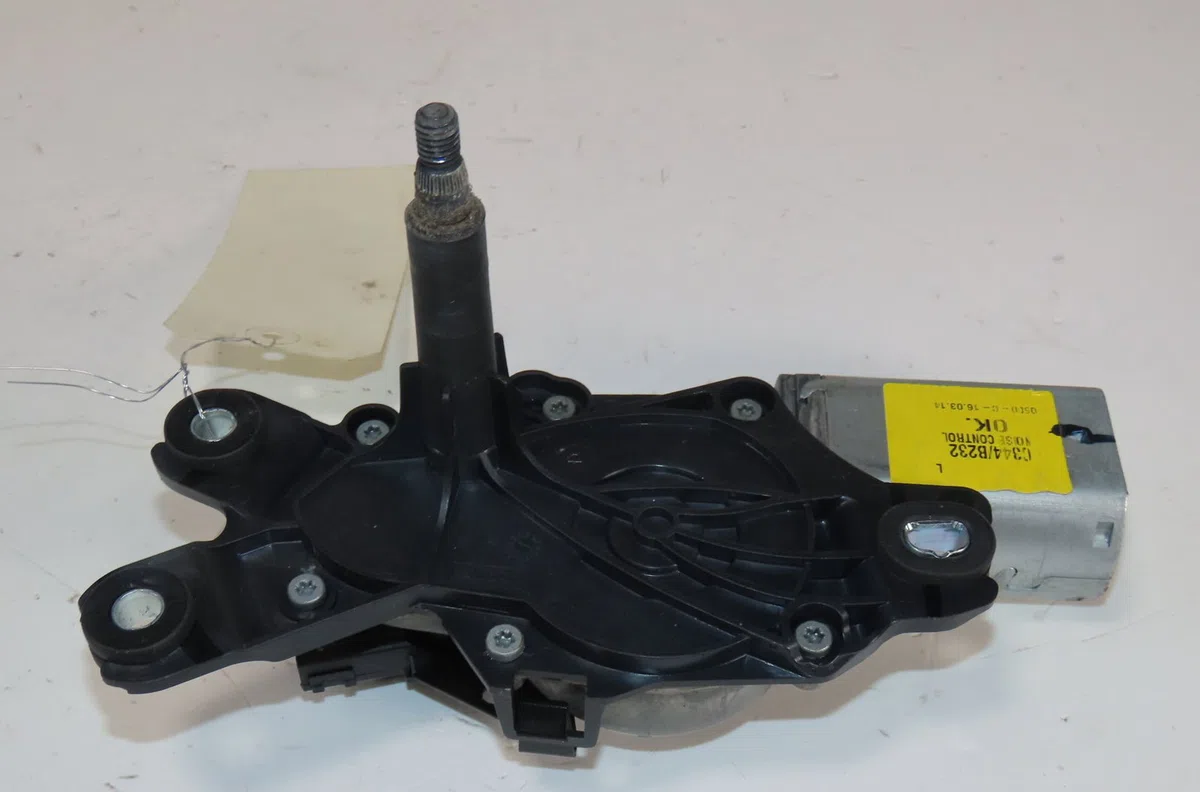 Moteur essuie-glace arrière Ford GRAND C-MAX (DXA-CB7, DXA-CEU) 1.0 ecoboost (2012-2019) occasion