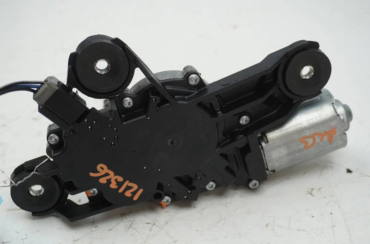 Moteur essuie-glace arrière Ford MONDEO IV Turnier (BA7) 2.0 tdci (2007-2014) occasion