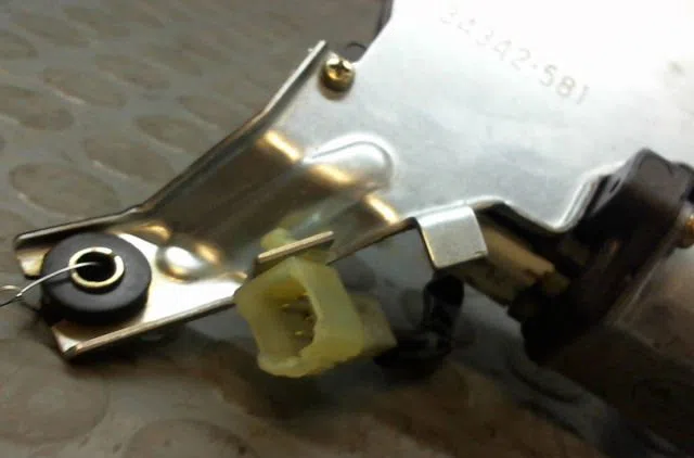 Moteur essuie-glace arrière Honda HR-V (GH) 1.6 16v 4wd (gh2, gh4) (1999) occasion
