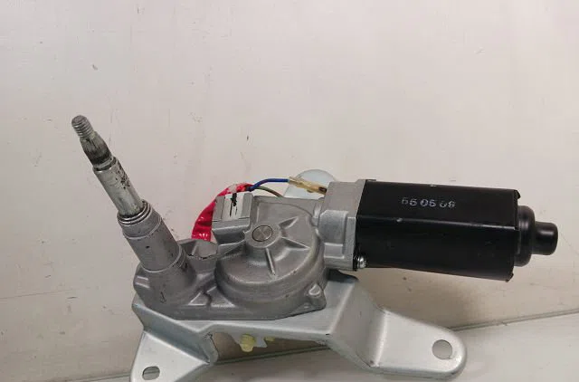 Moteur essuie-glace arrière Honda JAZZ II (GD_, GE3, GE2) 1.3 idsi (gd1) (2002-2008) occasion