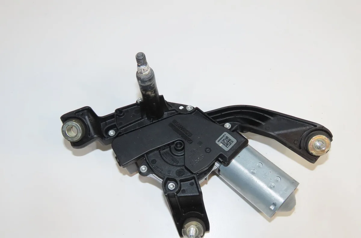 Moteur essuie-glace arrière Hyundai I20 II (GB, IB) 1.1 crdi (2014) occasion