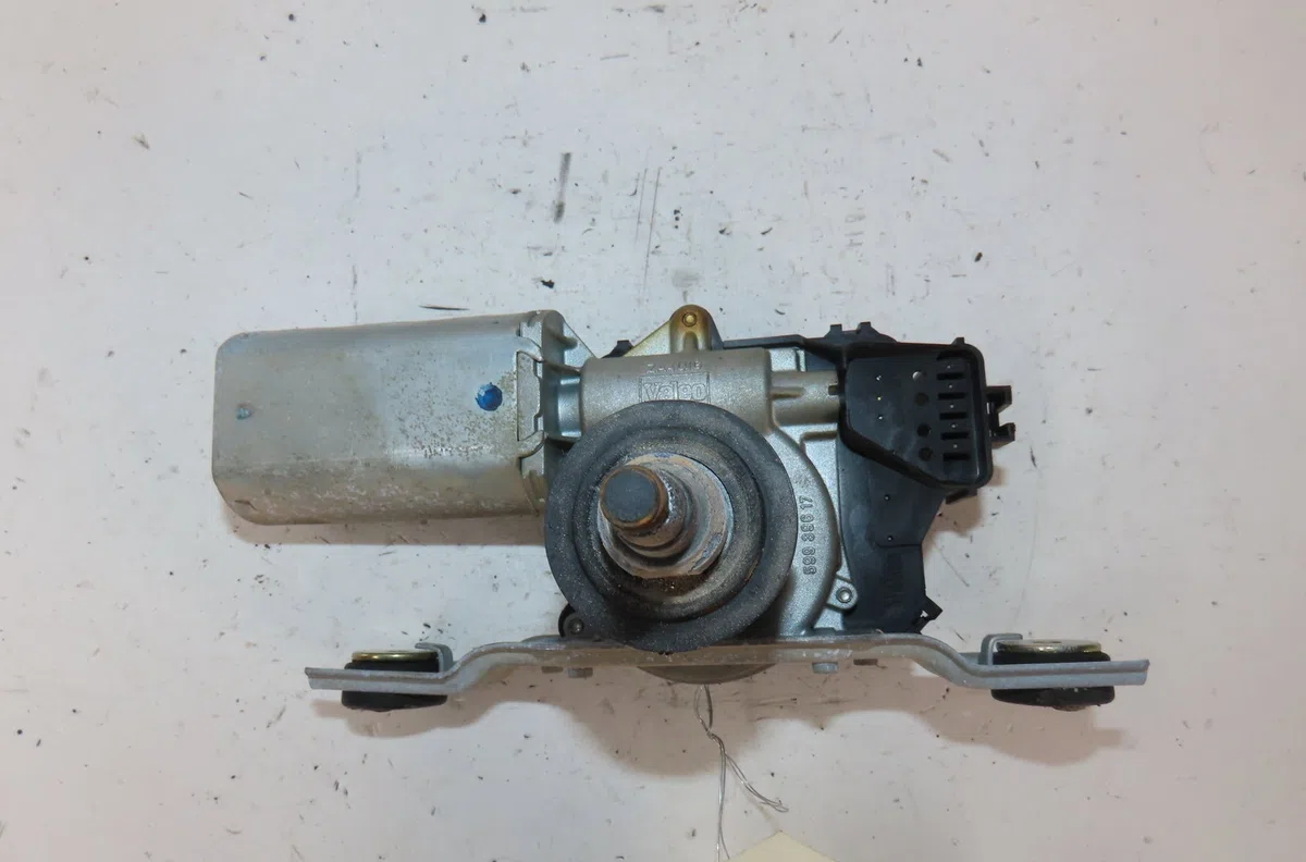 Moteur essuie-glace arrière Jeep CHEROKEE (KJ) 2.8 crd 4x4 (2004-2008) occasion