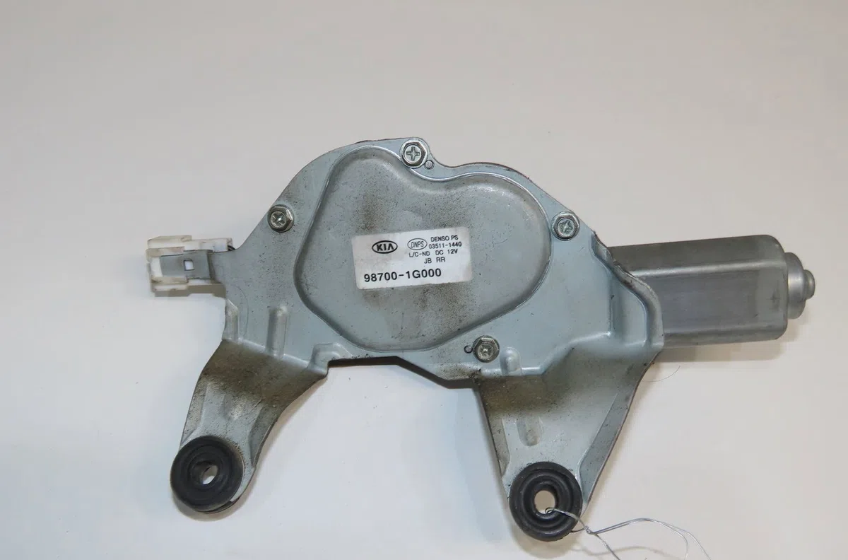 Moteur essuie-glace arrière Kia RIO II (JB) 1.5 crdi (2005-2011) occasion
