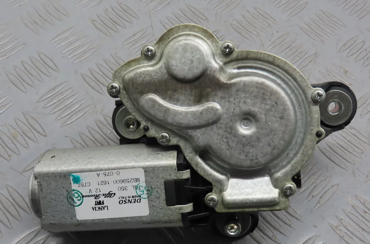 Moteur essuie-glace arrière Lancia MUSA (350_) 1.3 d multijet (350.axg11, 350.axg1a) (2006-2012) occasion