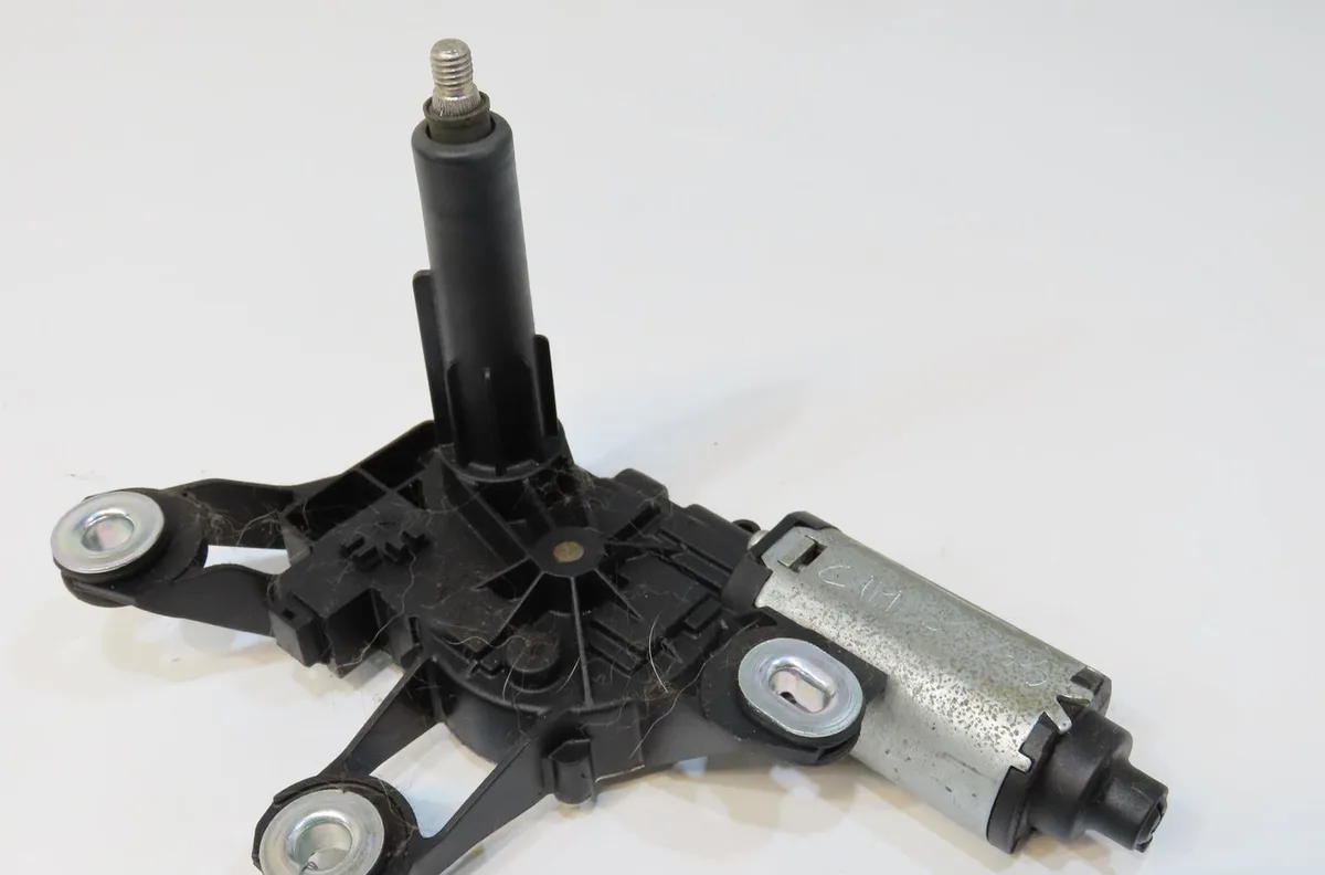 Moteur essuie-glace arrière Land rover FREELANDER 2 (L359) 2.2 td4 4x4 (2006-2014) occasion