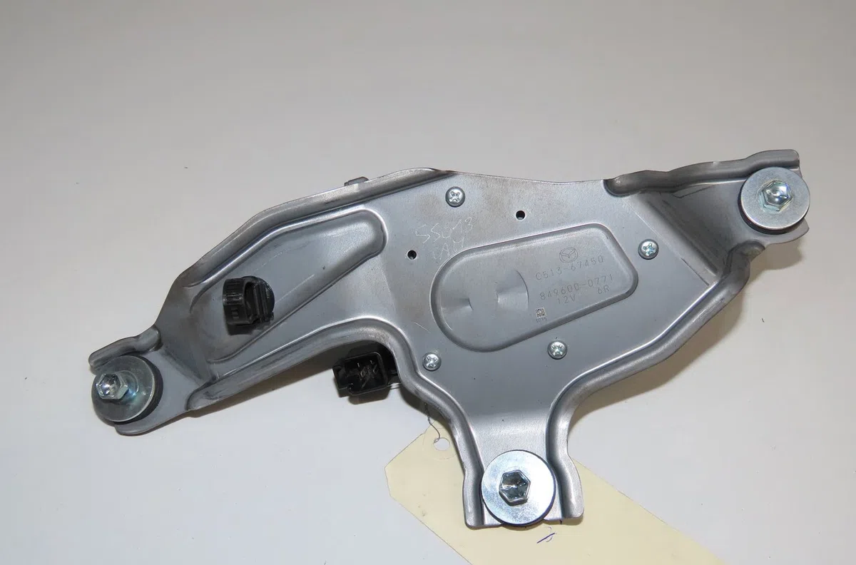 Moteur essuie-glace arrière Mazda 5 (CW) 1.6 cd (2010) 5 portes occasion