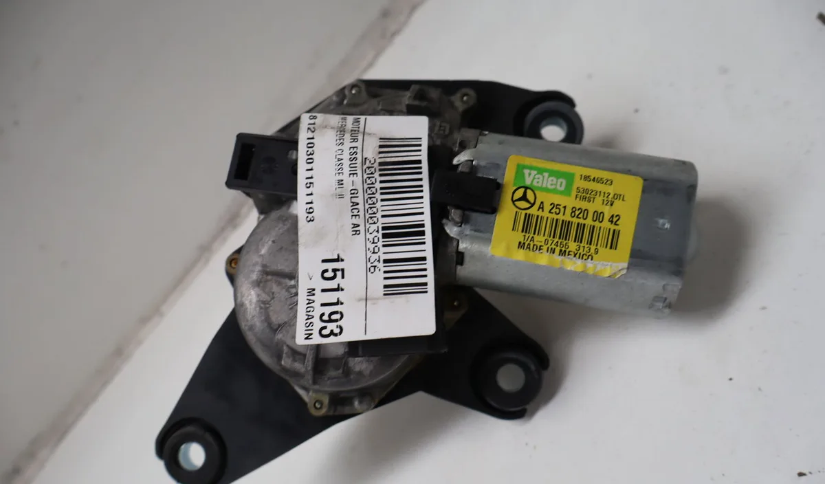 Moteur essuie-glace arrière Mercedes-benz CLASSE M (W164) Ml 350 cdi 4-matic (164.122) (2009-2011) occasion