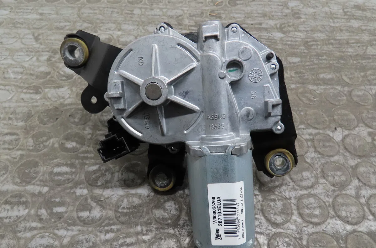 Moteur essuie-glace arrière Nissan QASHQAI II SUV (J11, J11_) 1.6 dci all mode 4x4-i (2013) occasion
