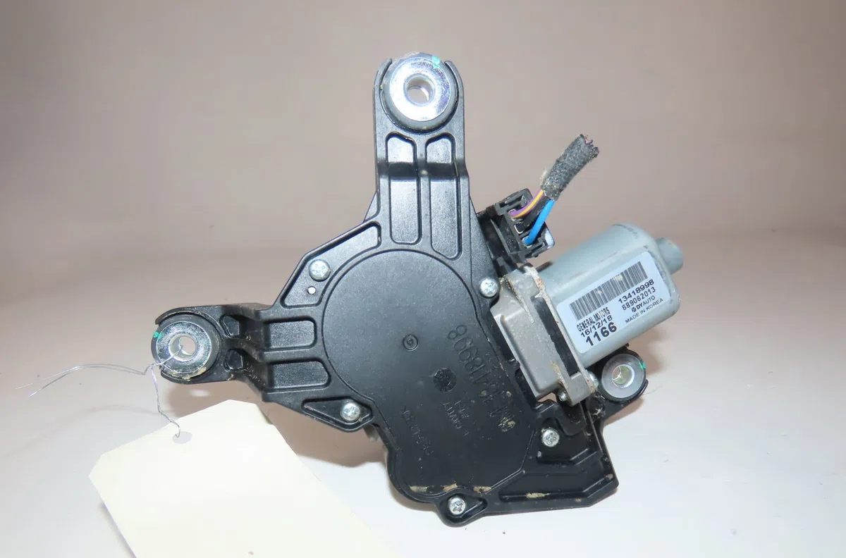 Moteur essuie-glace arrière Opel ASTRA K (B16) 1.4 turbo (68) (2015) occasion