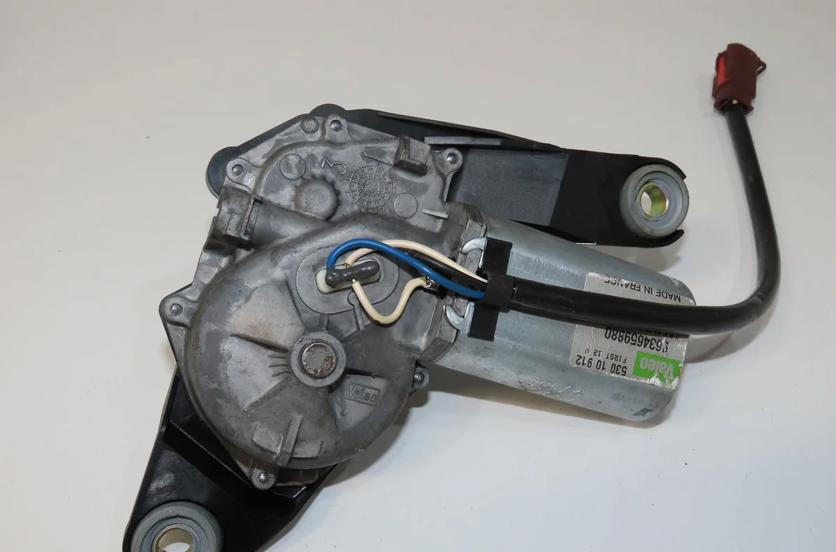 Moteur essuie-glace arrière Peugeot 106 I (1A, 1C) 1.0 (1991-1996) occasion