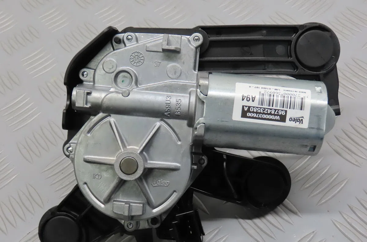 Moteur essuie-glace arrière Peugeot 2008 I (CU_) 1.2 thp 110 - puretech 110 (2015) 5 portes occasion