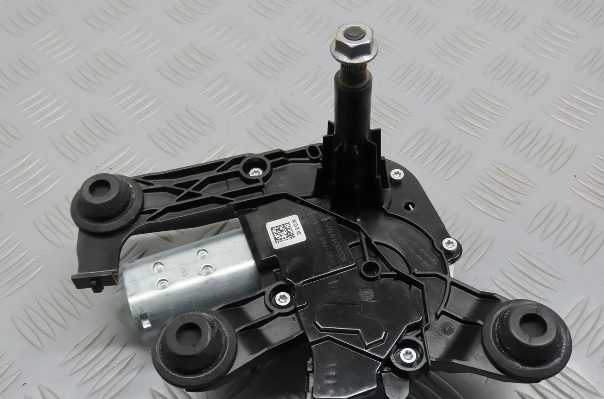 Moteur essuie-glace arrière Peugeot 2008 I (CU_) 1.2 thp 110 - puretech 110 (2015) 5 portes occasion