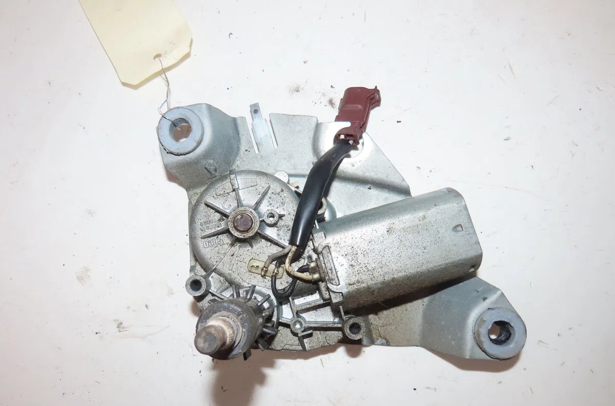 Moteur essuie-glace arrière Peugeot 206 3-5 portes (2A-C) 1.1 i (1998-2007) occasion