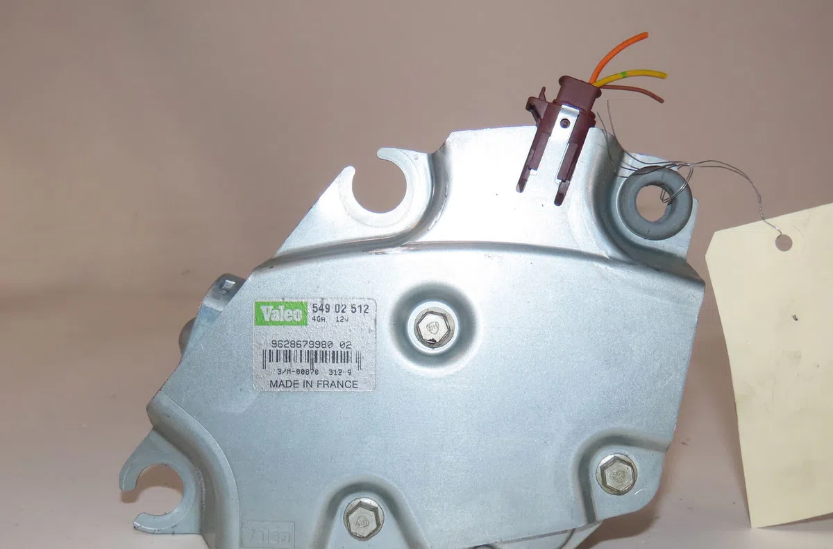 Moteur essuie-glace arrière Peugeot 206 3-5 portes (2A-C) 1.4 i (1998-2012) 3 portes occasion
