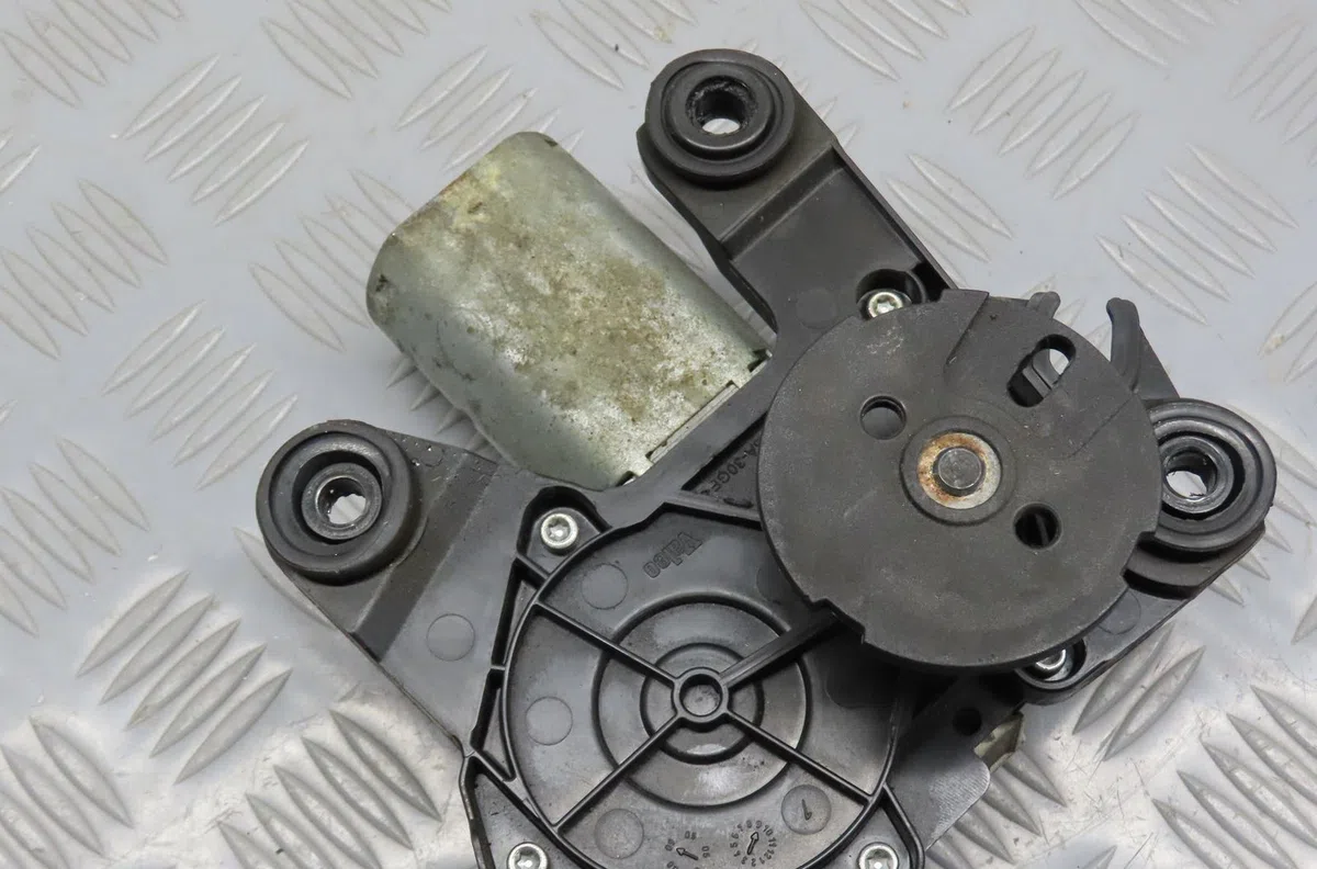 Moteur essuie-glace arrière Peugeot 207 SW (WK_) 1.6 hdi (2007-2012) 5 portes occasion
