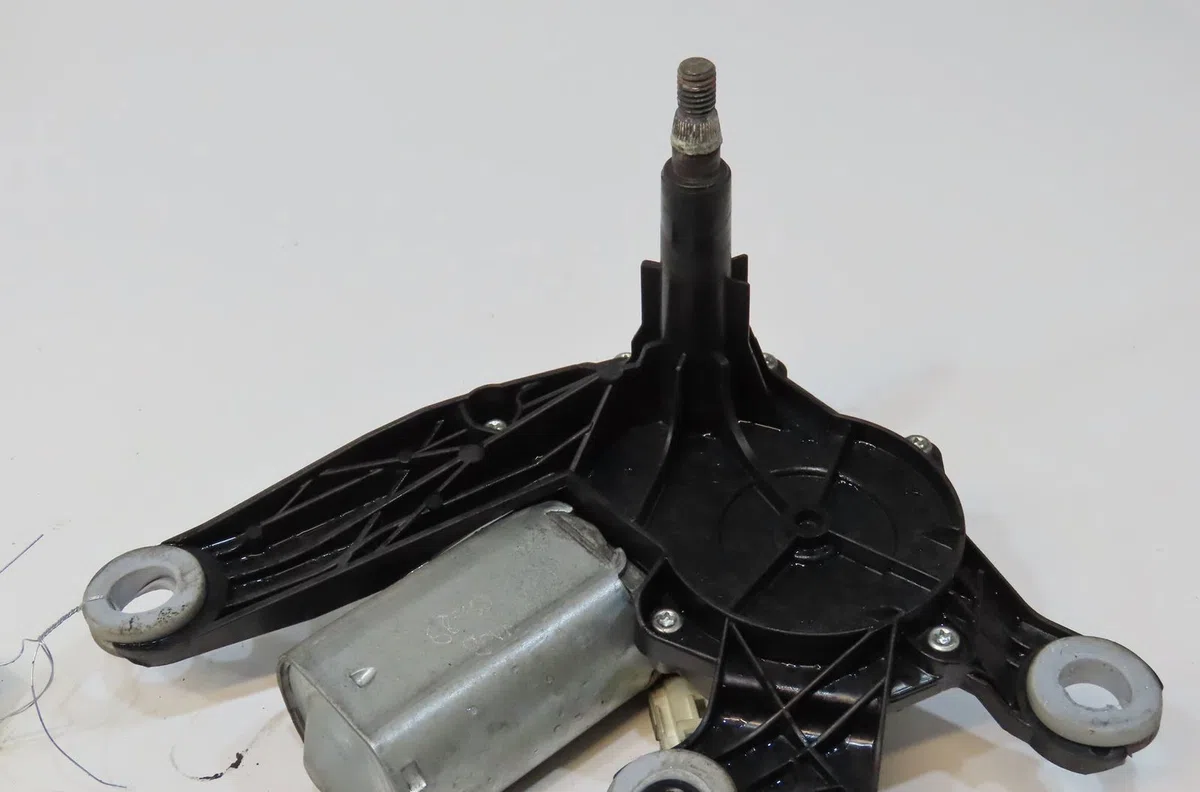 Moteur essuie-glace arrière Peugeot 307 Break (3E) 1.6 hdi 110 (2004-2008) 5 portes occasion