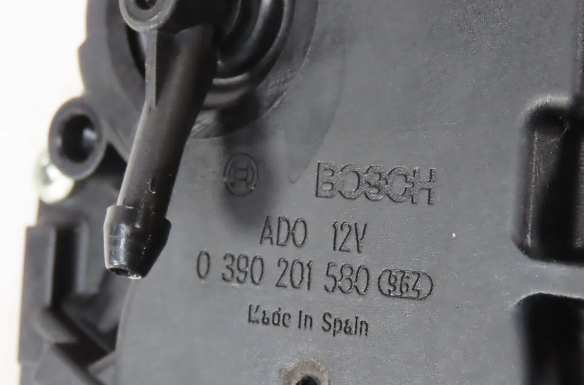 Moteur essuie-glace arrière Peugeot PARTNER Monospace (5_, G_) 1.6 hdi 75 (2005-2008) 4 portes occasion