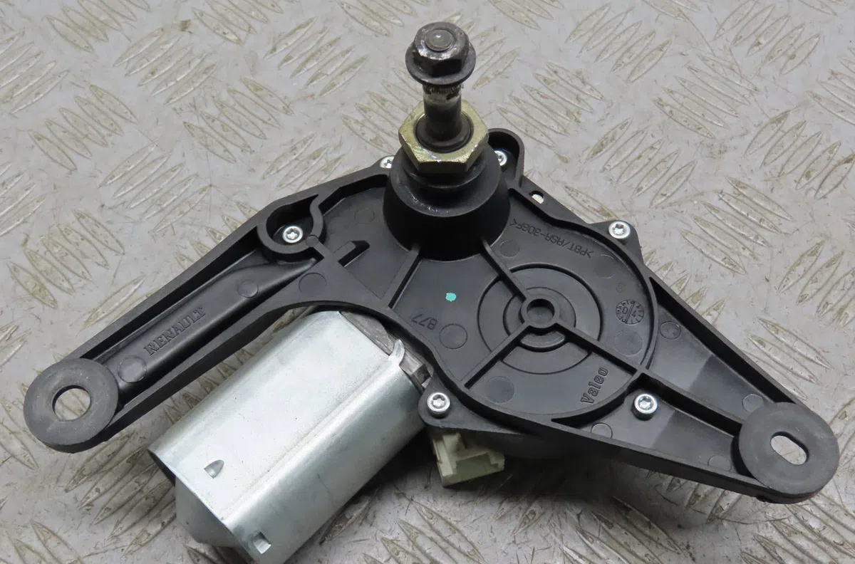 Moteur essuie-glace arrière Renault CLIO II (BB_, CB_) 1.4 16v (b-cb0p, bb13) (2000-2008) 5 portes occasion