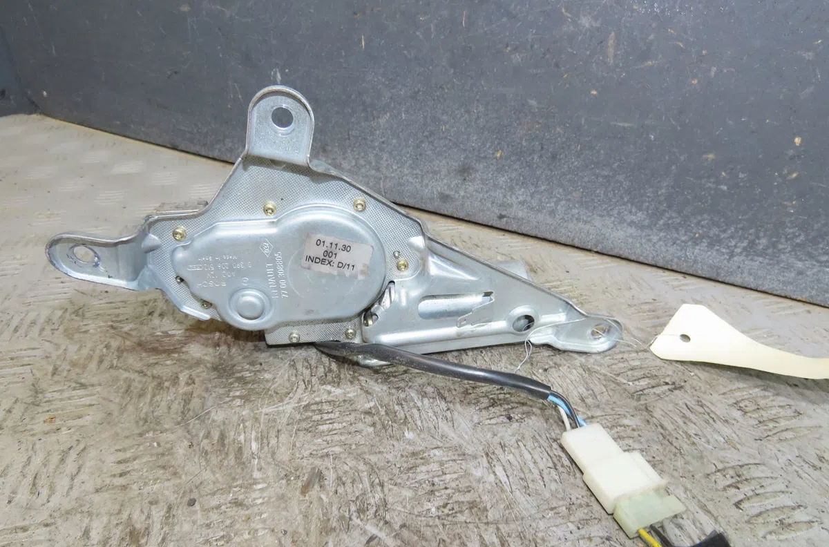 Moteur essuie-glace arrière Renault KANGOO (KC0-1_) 1.6 16v (2001) occasion
