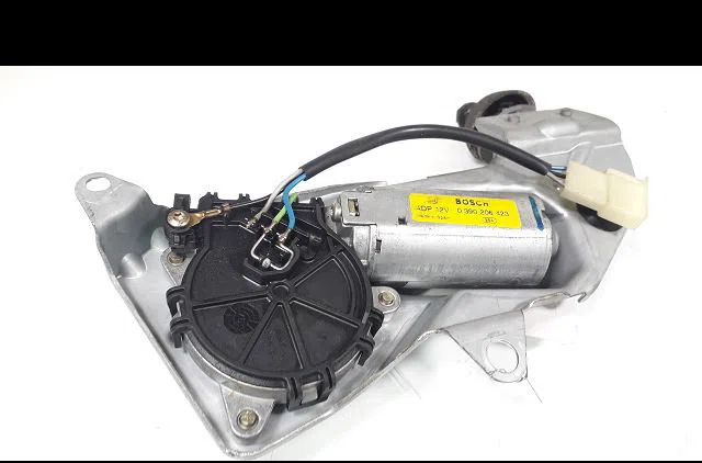 Moteur essuie-glace arrière Renault MEGANE I (BA0-1_) 1.9 dti (ba08, ba0n) (1997-2001) occasion