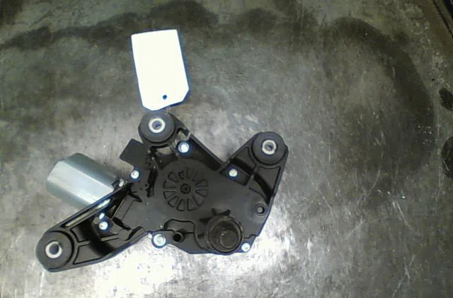 Moteur essuie-glace arrière Renault TWINGO III (BCM_, BCA_) 1.0 sce 70 (bcmb) (2015) 5 portes occasion