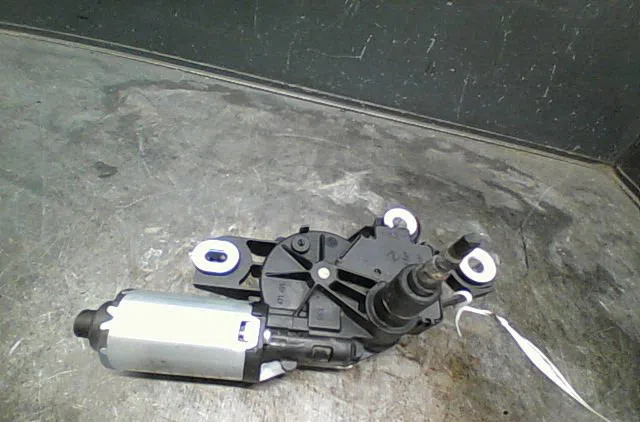 Moteur essuie-glace arrière Seat LEON (1P1) 1.9 tdi (2005-2010) 5 portes occasion