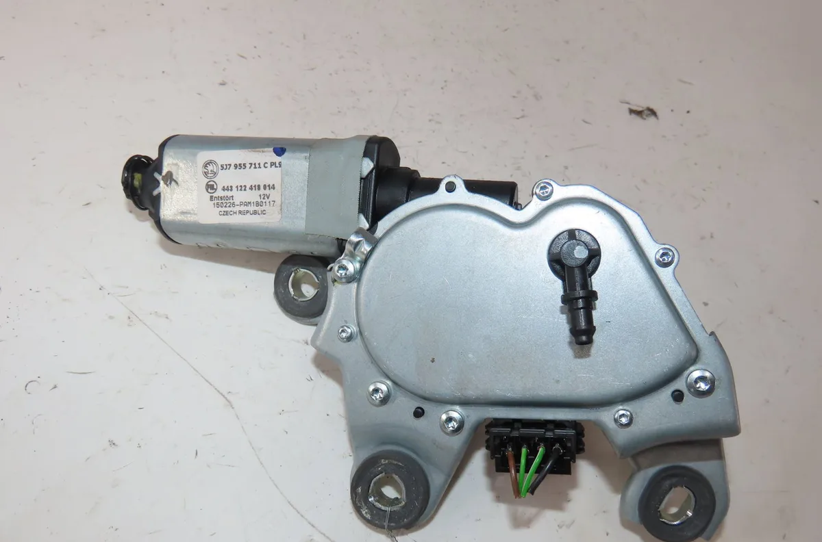 Moteur essuie-glace arrière Skoda SUPERB II Break (3T5) 2.0 tdi 16v (2009-2015) occasion