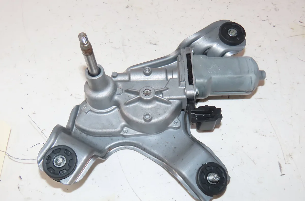 Moteur essuie-glace arrière Suzuki SWIFT V (AZ) 1.4 sport shvs (2020) occasion