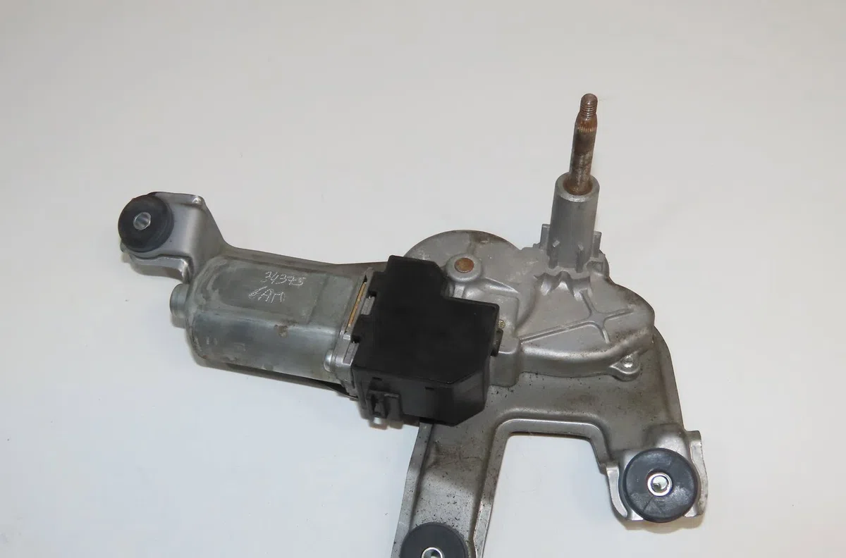 Moteur essuie-glace arrière TOYOTA COROLLA VERSO II 2005 occasion