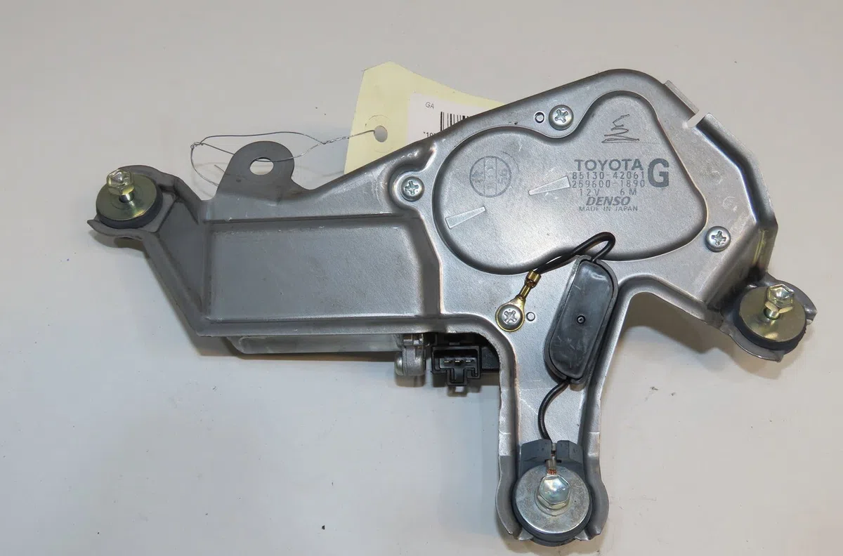 Moteur essuie-glace arrière Toyota RAV 4 III (_A3_) 2.2 d 4wd (ala30_) (2006-2012) occasion