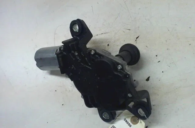 Moteur essuie-glace arrière VOLKSWAGEN GOLF 2010 occasion