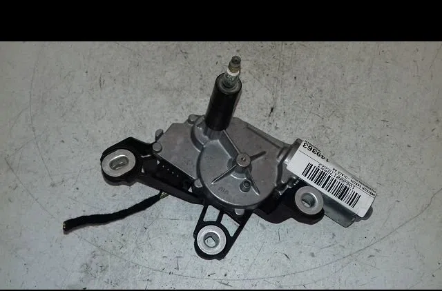 Moteur essuie-glace arrière Volkswagen POLO (9N_, 9A_) 1.2 12v (2001-2007) 5 portes occasion